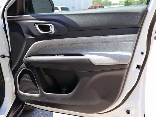 used 2022 Jeep Compass car, priced at $21,421
