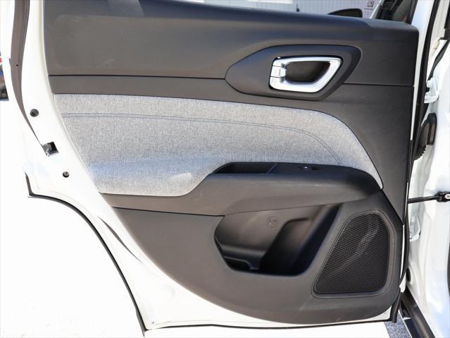 used 2022 Jeep Compass car, priced at $21,421