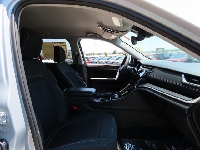 used 2023 Jeep Grand Cherokee car, priced at $29,199