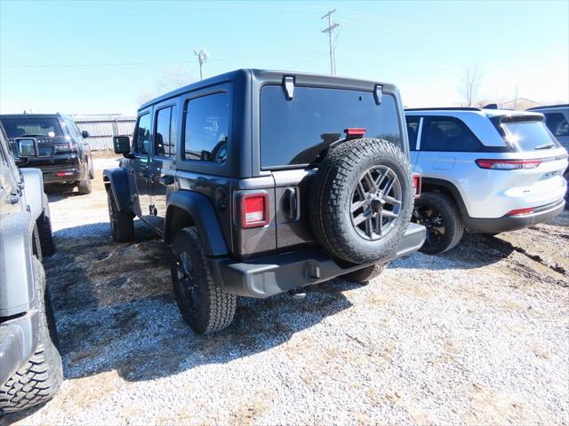 new 2025 Jeep Wrangler car, priced at $46,975