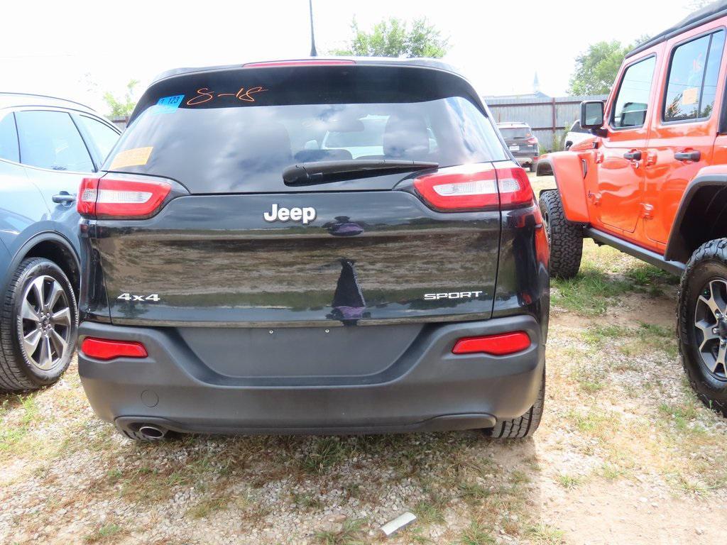 used 2014 Jeep Cherokee car, priced at $11,199