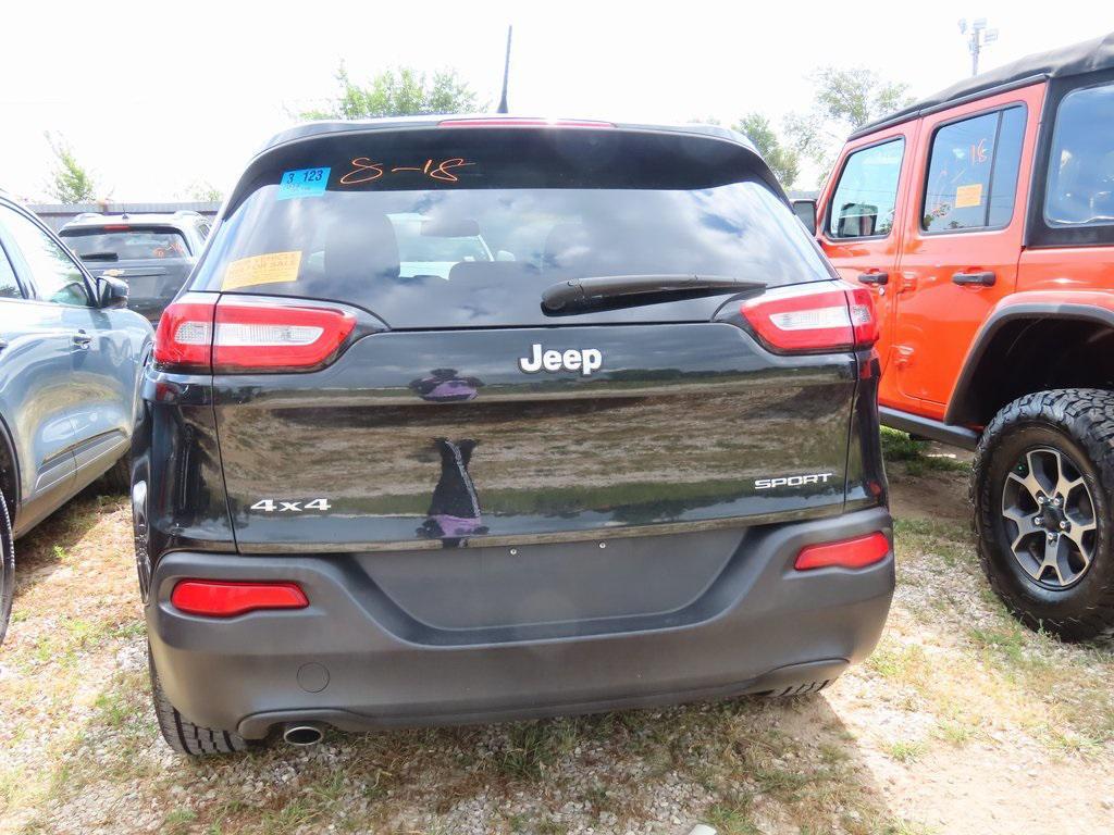 used 2014 Jeep Cherokee car, priced at $11,199