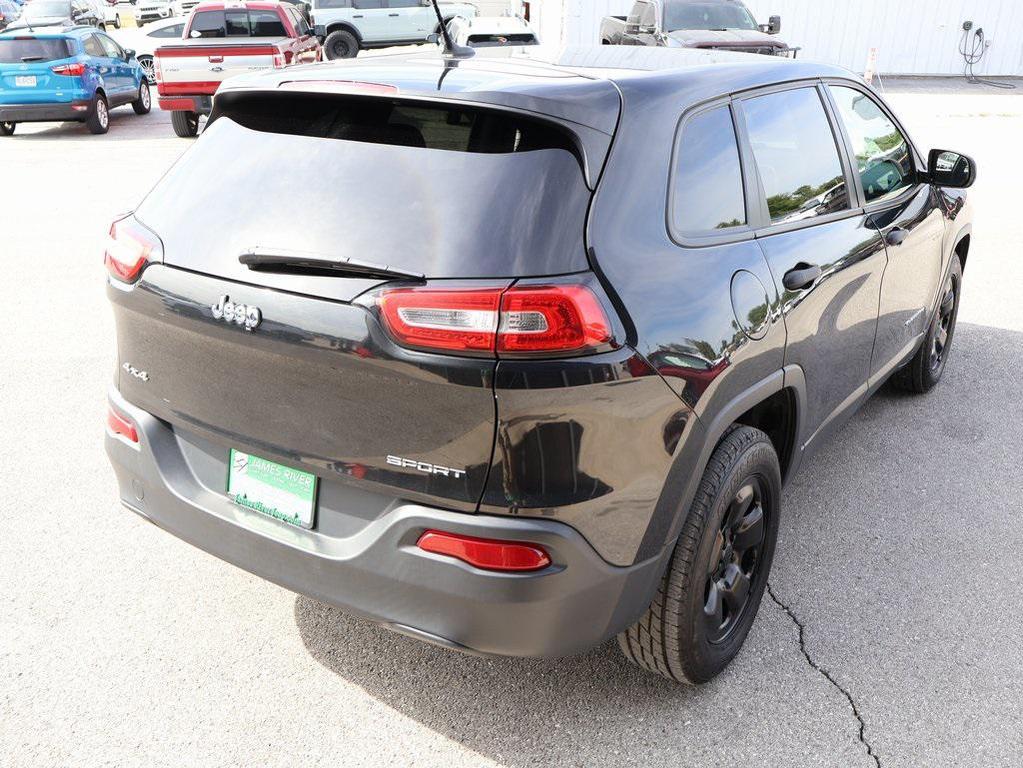 used 2014 Jeep Cherokee car, priced at $10,899