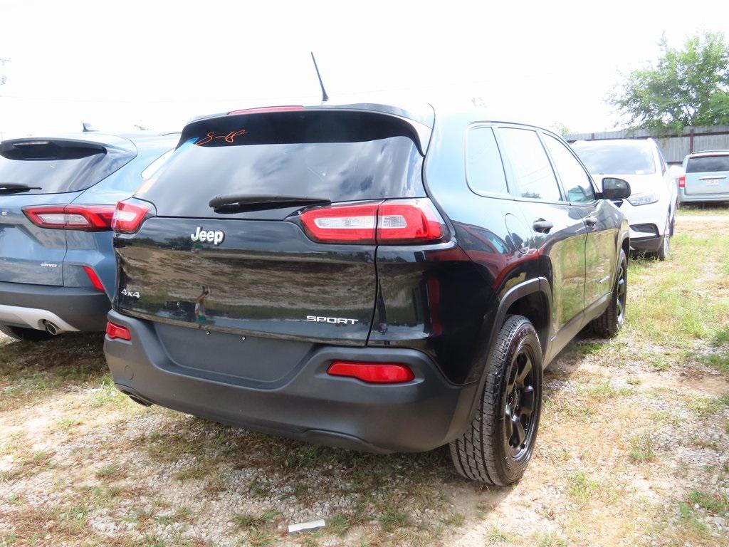 used 2014 Jeep Cherokee car, priced at $11,199