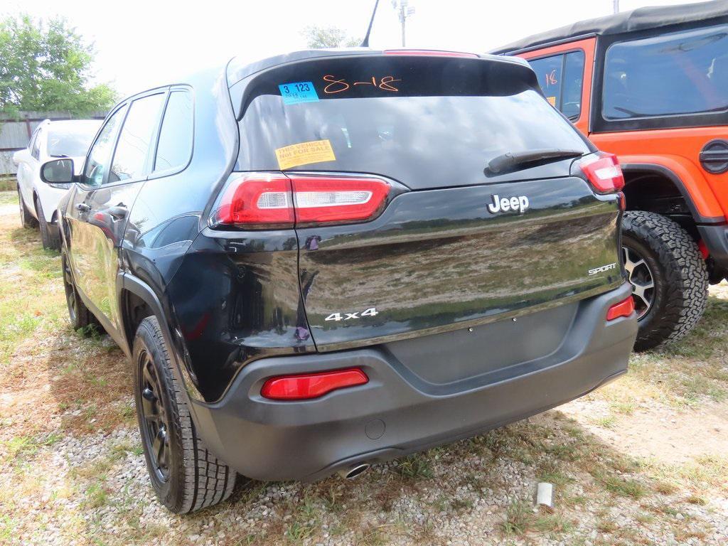 used 2014 Jeep Cherokee car, priced at $11,199