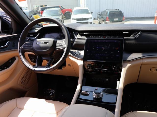 used 2024 Jeep Grand Cherokee car, priced at $38,999
