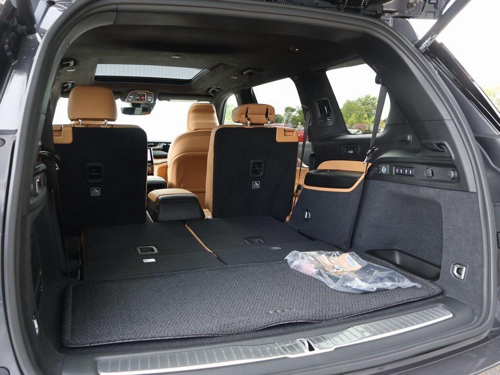 new 2025 Jeep Grand Cherokee L car, priced at $62,952