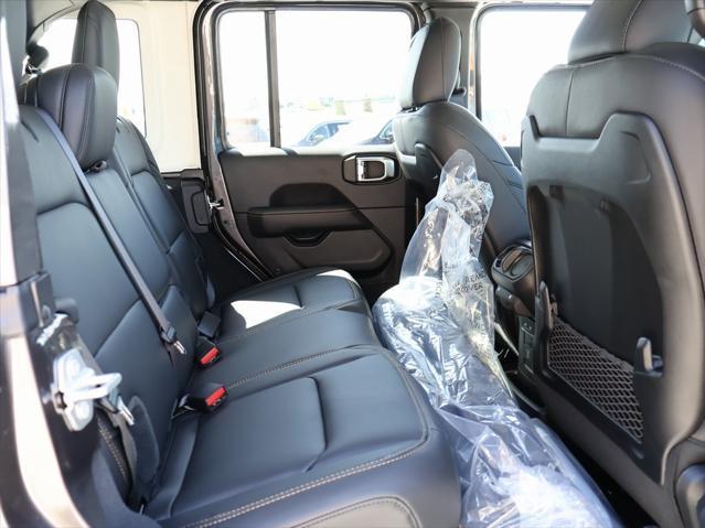 new 2025 Jeep Wrangler car, priced at $50,707