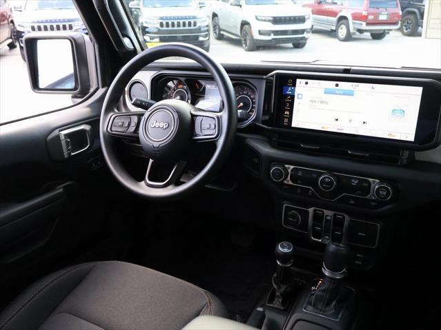 new 2025 Jeep Wrangler car, priced at $39,162