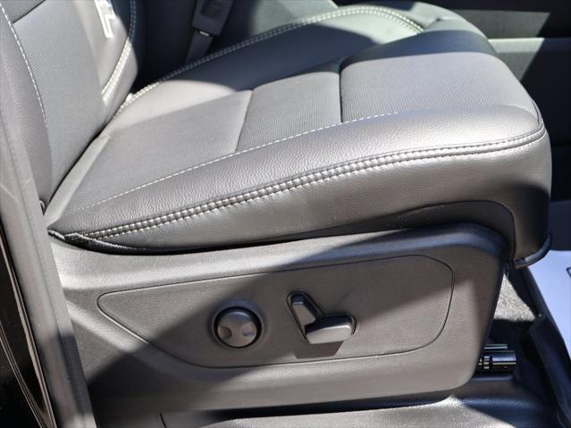 new 2025 Ram 1500 car, priced at $62,504