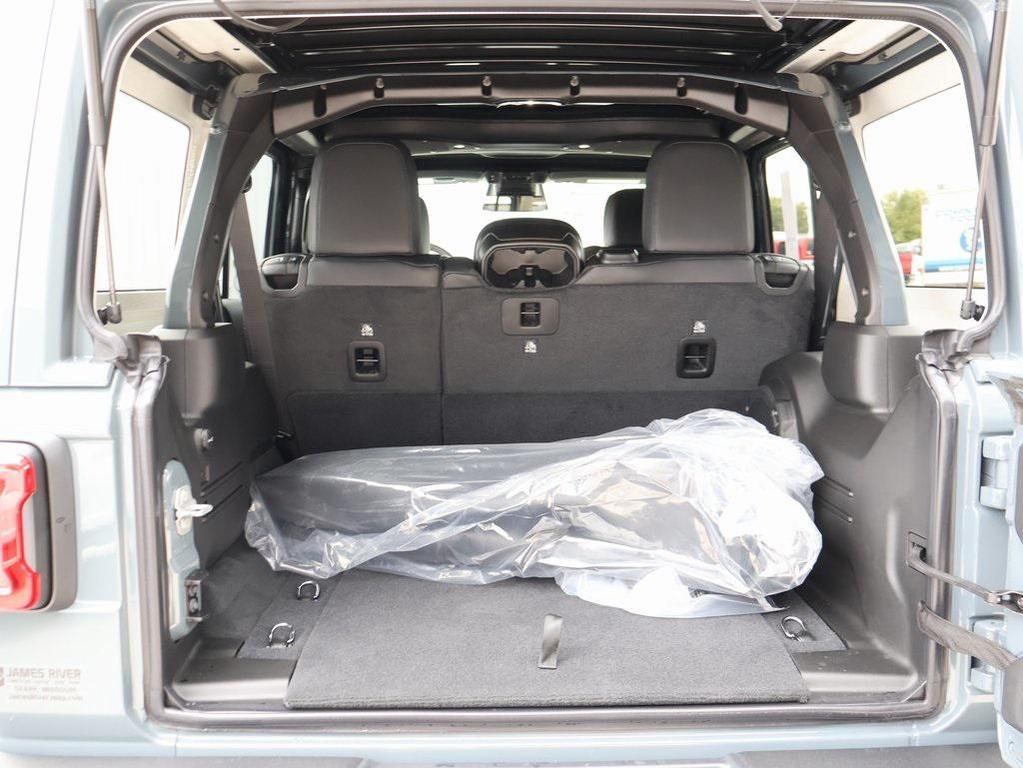 new 2026 Jeep Wrangler car, priced at $70,270