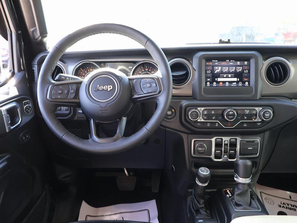 used 2022 Jeep Gladiator car, priced at $32,999