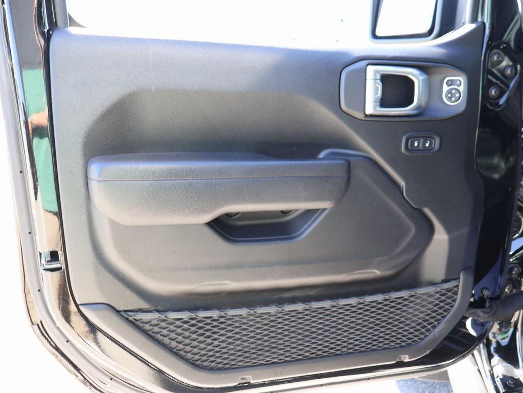 used 2022 Jeep Gladiator car, priced at $32,999