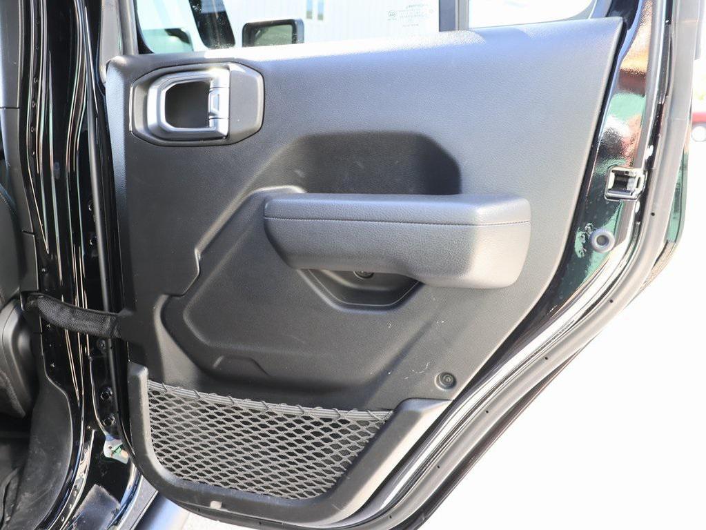 used 2022 Jeep Gladiator car, priced at $32,999