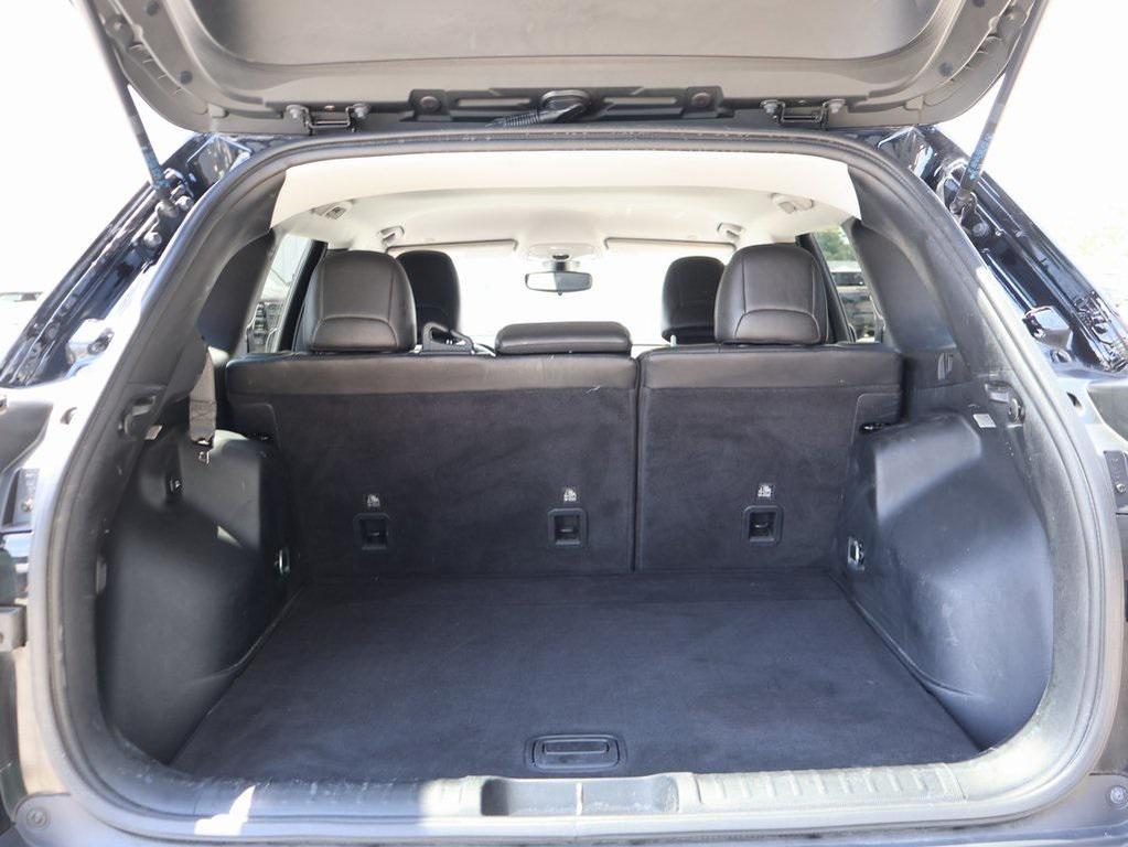 used 2020 Jeep Cherokee car, priced at $19,999