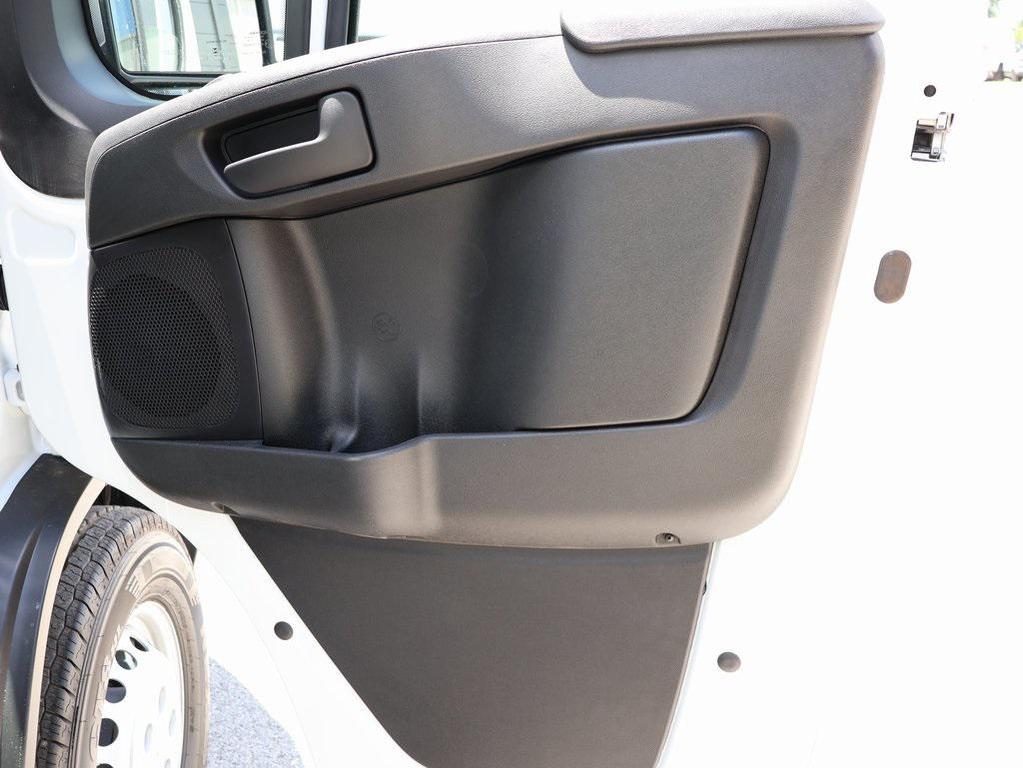 new 2025 Ram ProMaster 2500 car, priced at $47,950