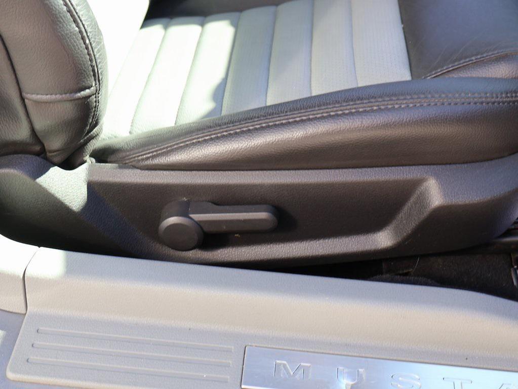 used 2009 Ford Mustang car, priced at $10,900