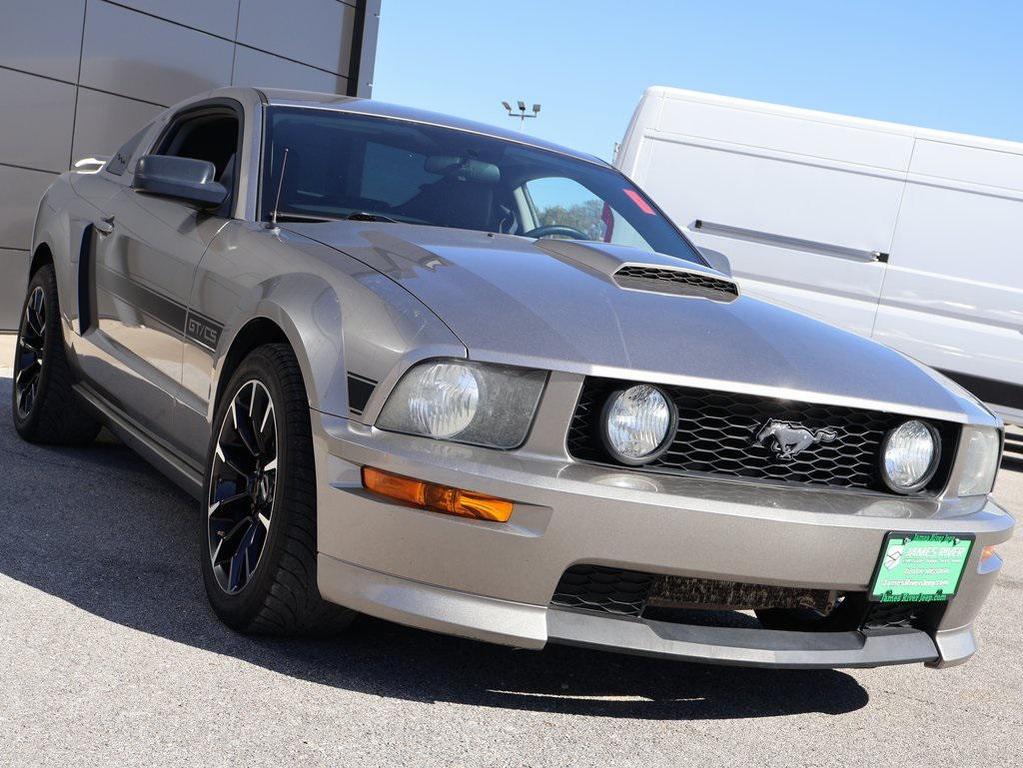 used 2009 Ford Mustang car, priced at $10,900