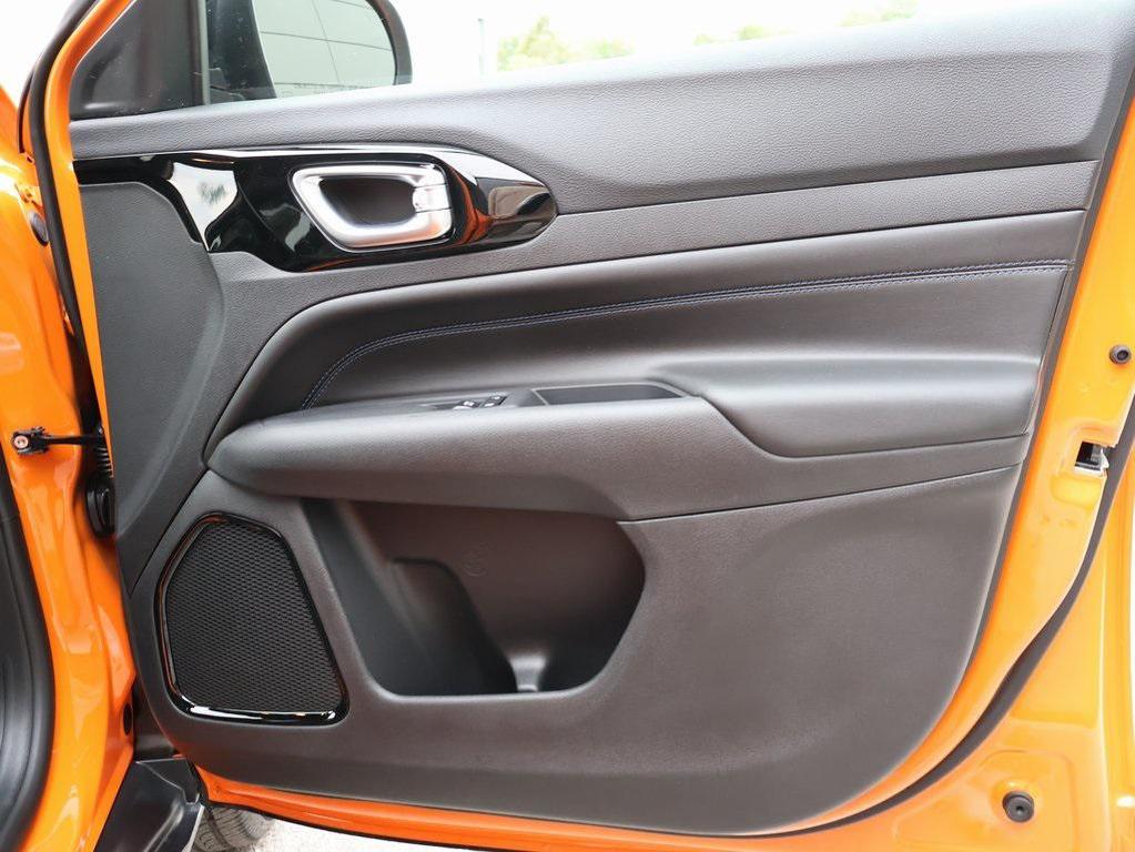 new 2026 Jeep Compass car, priced at $33,080