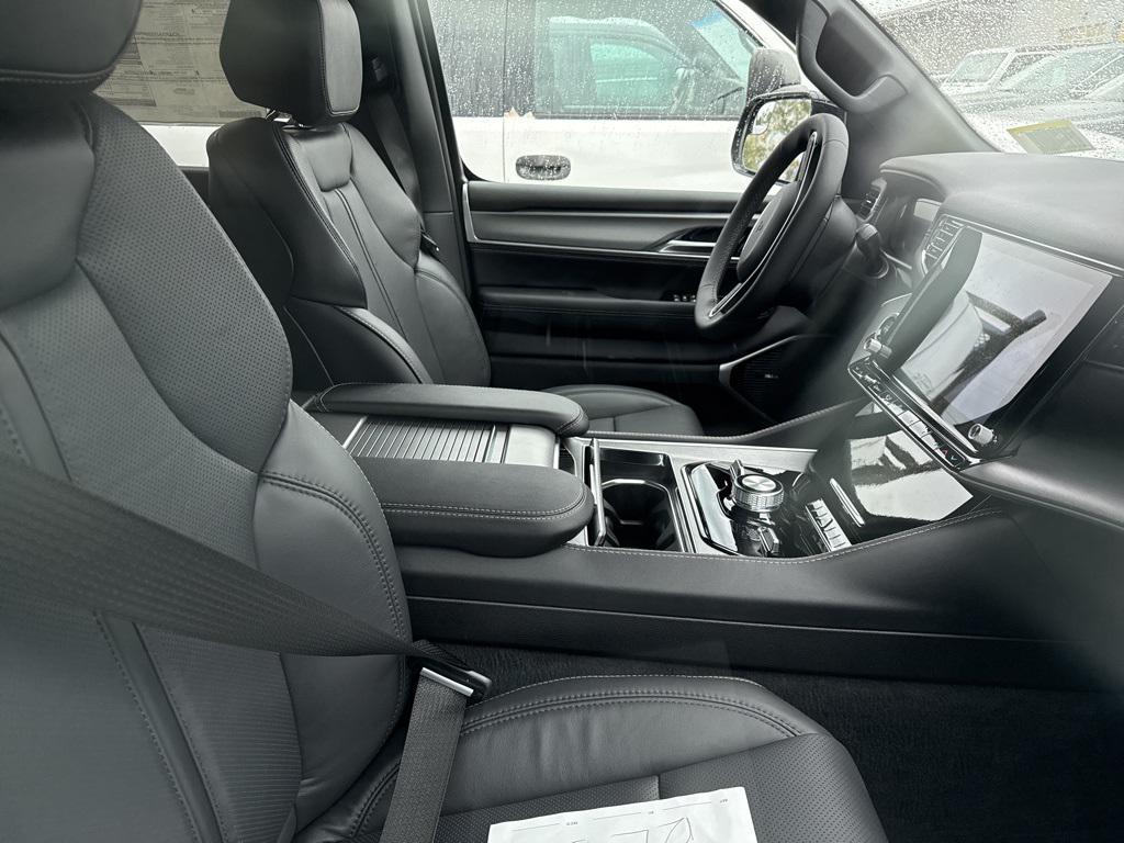 new 2025 Jeep Wagoneer car, priced at $76,362