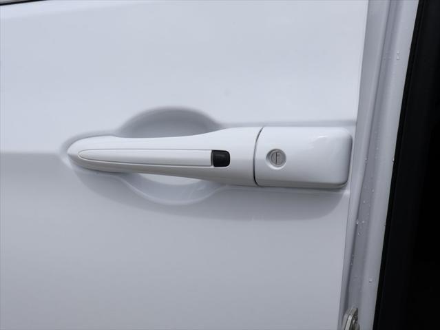 new 2025 Chrysler Pacifica car, priced at $41,147
