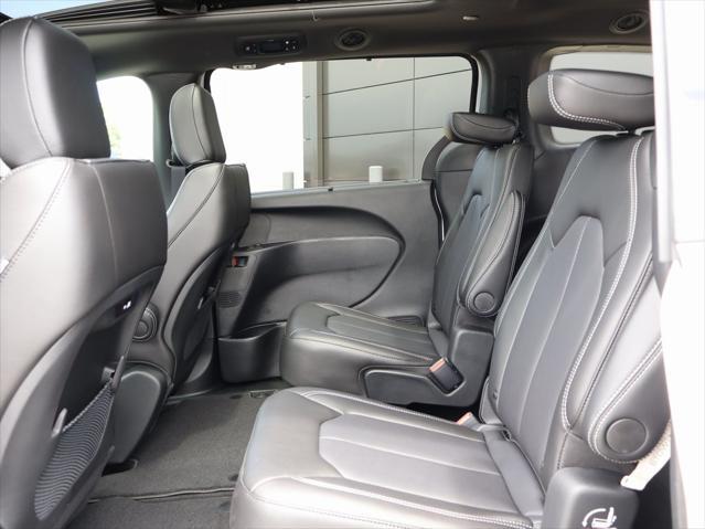 new 2025 Chrysler Pacifica car, priced at $41,147