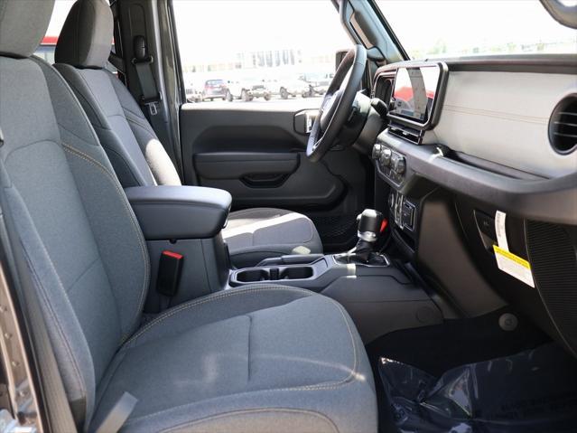 new 2025 Jeep Gladiator car, priced at $44,573