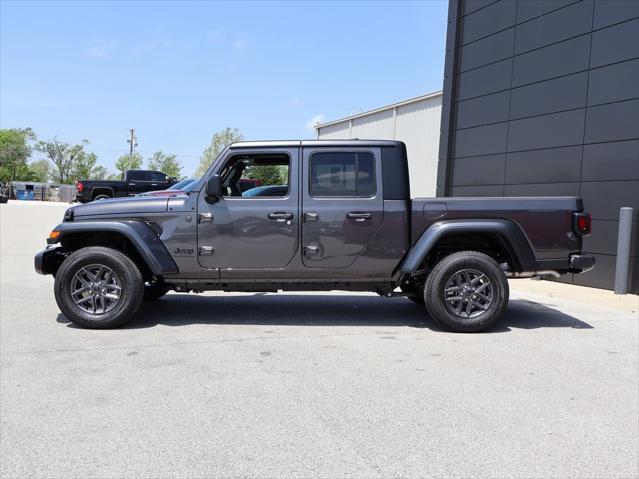 new 2025 Jeep Gladiator car, priced at $44,573
