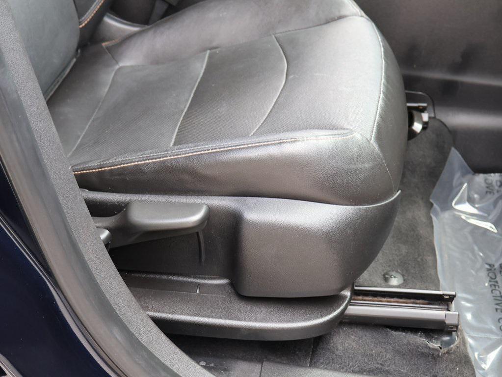 used 2021 Chevrolet Equinox car, priced at $18,649