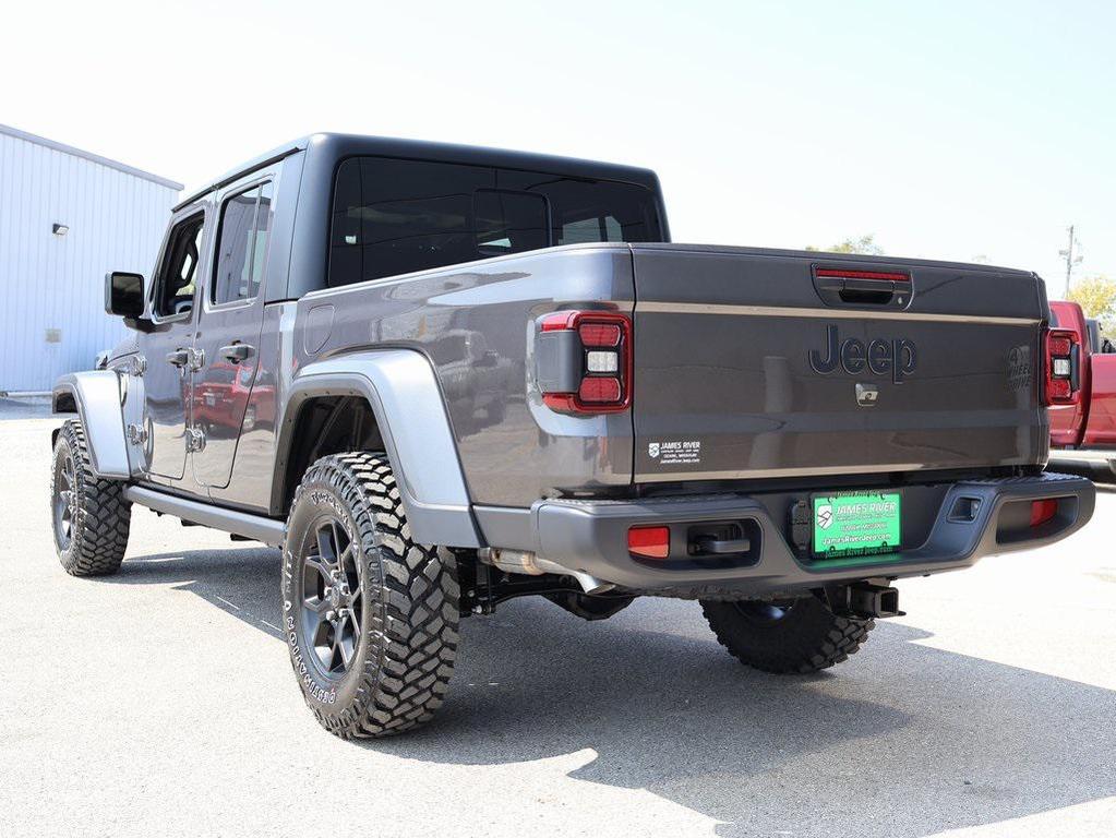 new 2025 Jeep Gladiator car, priced at $47,883