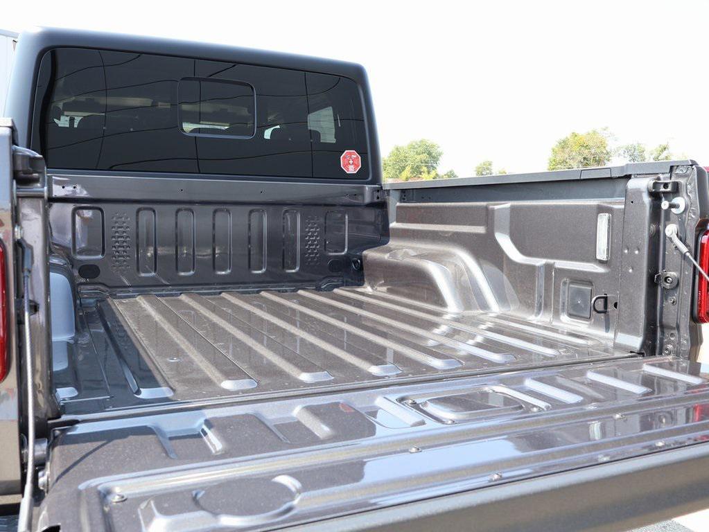 new 2025 Jeep Gladiator car, priced at $47,883