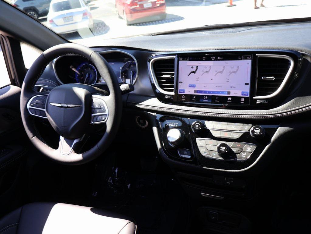 new 2026 Chrysler Pacifica car, priced at $43,581