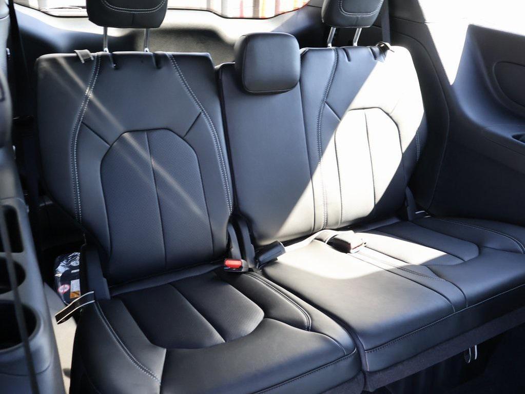 new 2026 Chrysler Pacifica car, priced at $43,581