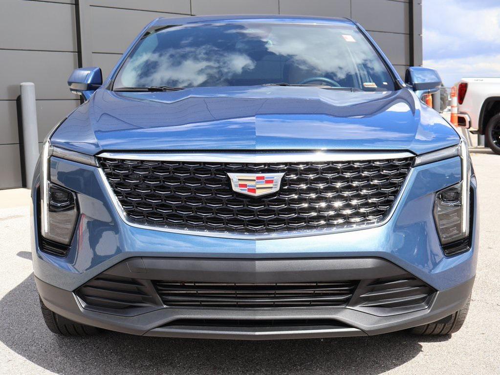 used 2024 Cadillac XT4 car, priced at $31,999