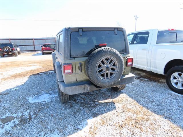 new 2025 Jeep Wrangler car, priced at $45,111