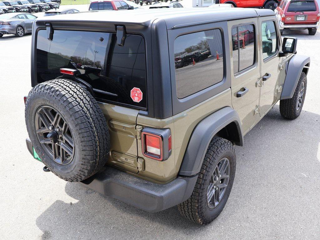 new 2025 Jeep Wrangler car, priced at $41,450