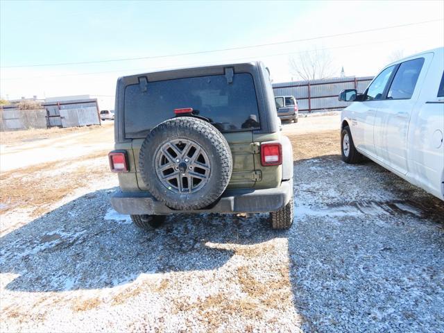 new 2025 Jeep Wrangler car, priced at $45,111