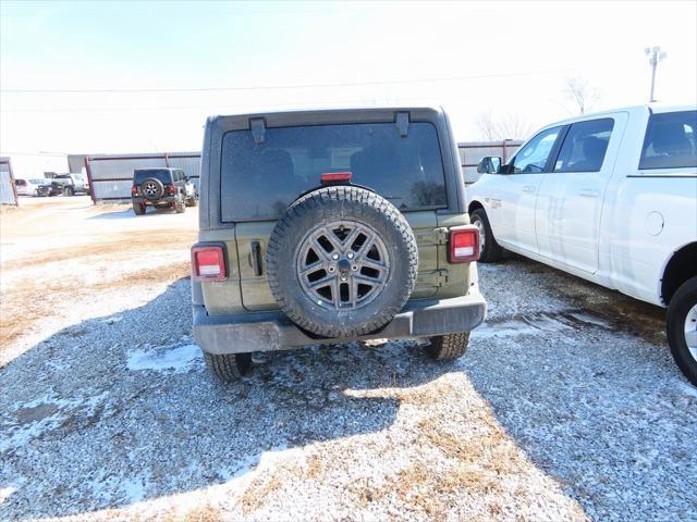 new 2025 Jeep Wrangler car, priced at $45,111