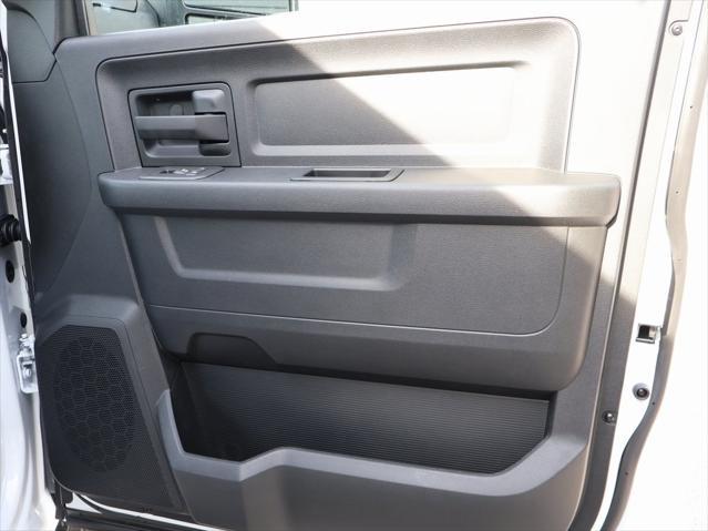 new 2025 Ram 3500 car, priced at $65,722
