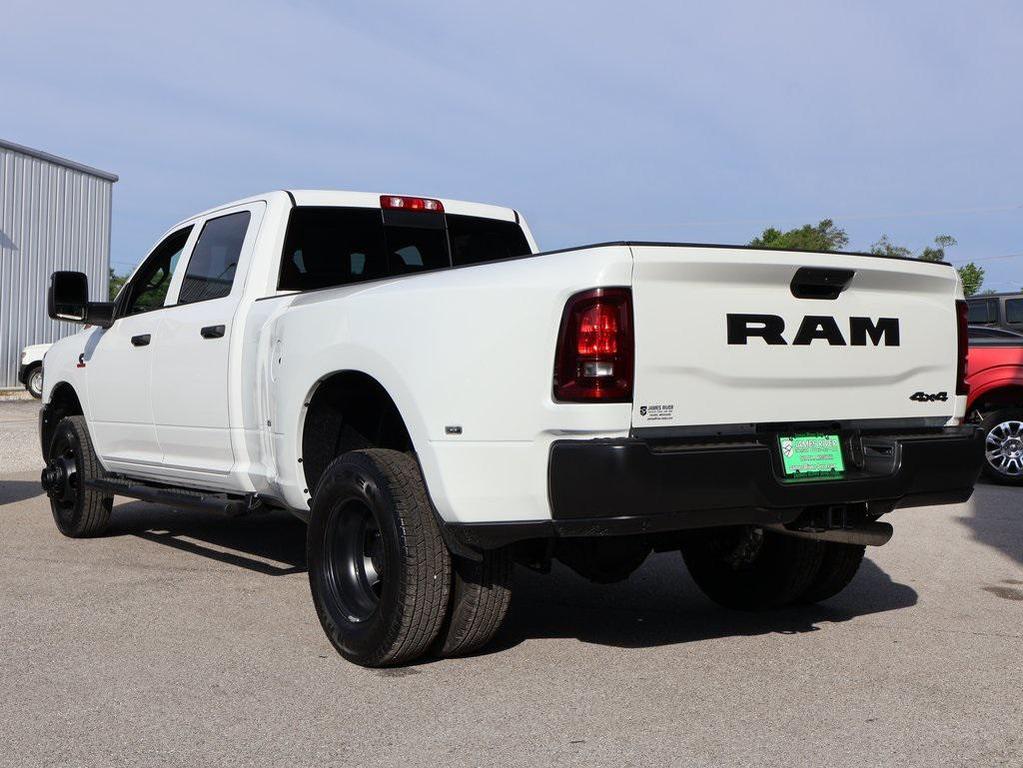 new 2025 Ram 3500 car, priced at $60,450