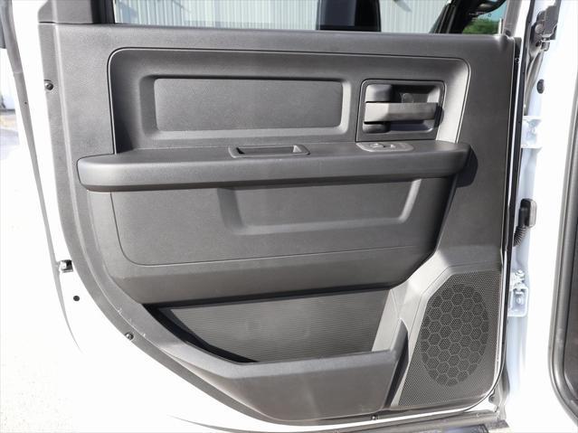 new 2025 Ram 3500 car, priced at $65,722