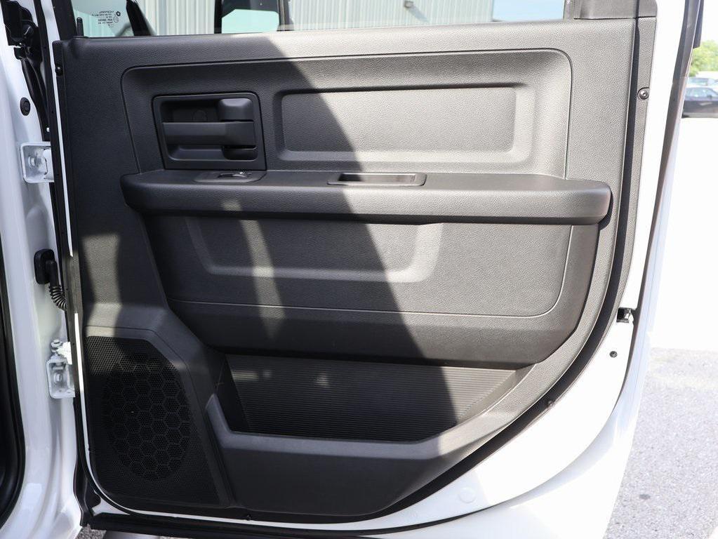 new 2025 Ram 3500 car, priced at $60,450