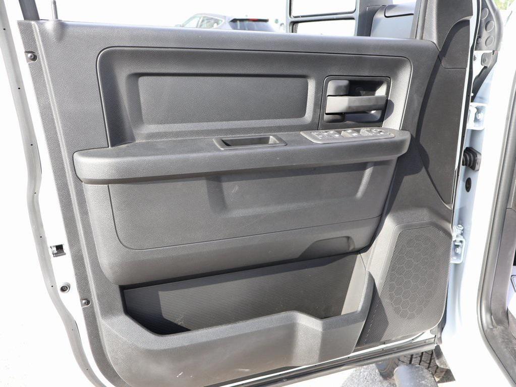 new 2025 Ram 3500 car, priced at $60,450
