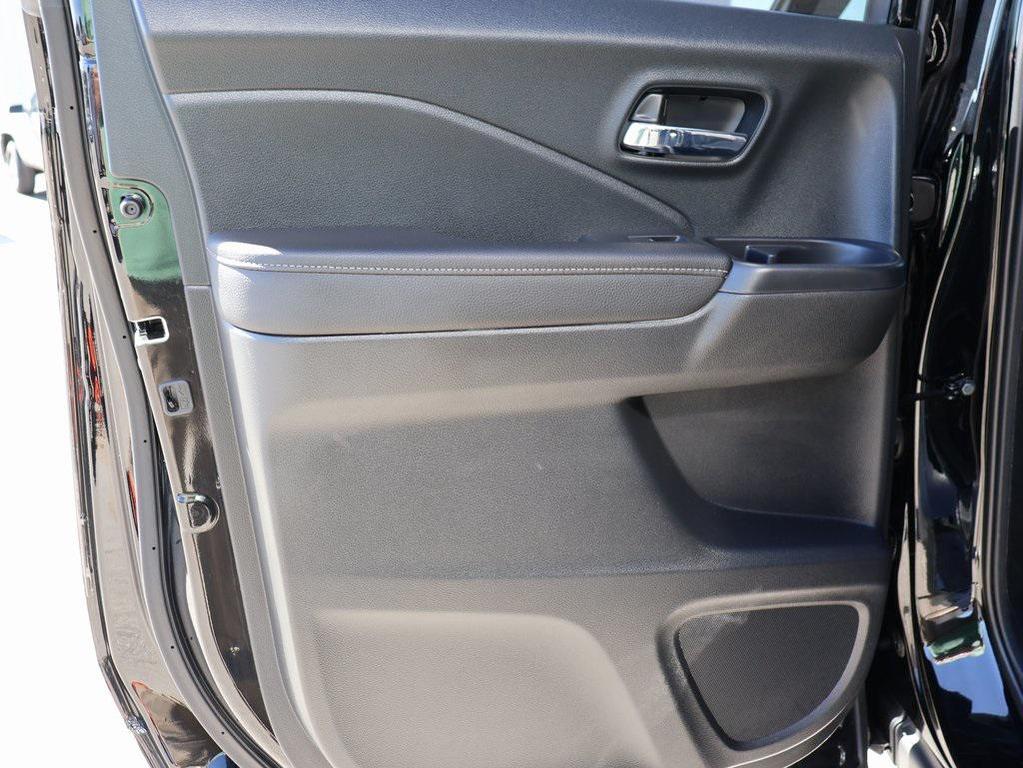 used 2023 Honda Ridgeline car, priced at $32,999