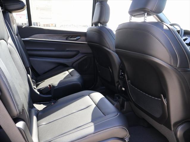 new 2025 Jeep Grand Cherokee L car, priced at $46,499