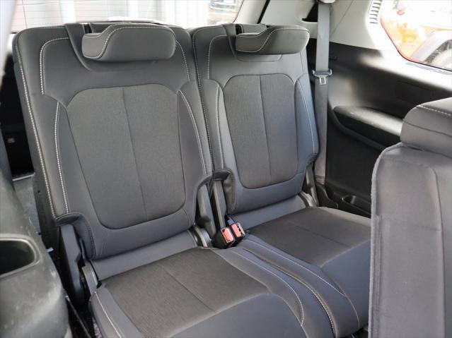 used 2023 Jeep Grand Cherokee L car, priced at $28,972