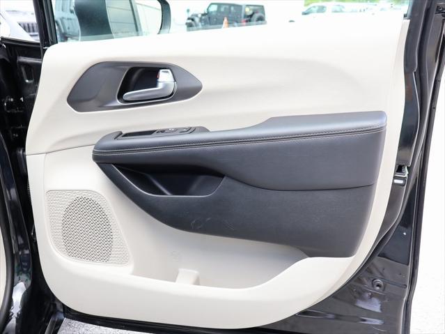 used 2023 Chrysler Pacifica car, priced at $22,499