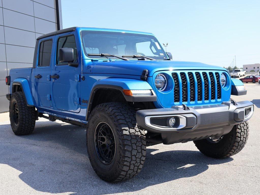 used 2022 Jeep Gladiator car, priced at $34,379
