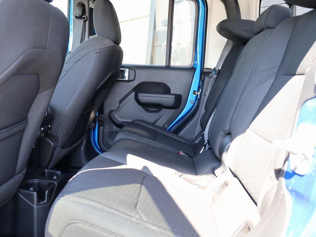 used 2022 Jeep Gladiator car, priced at $34,379