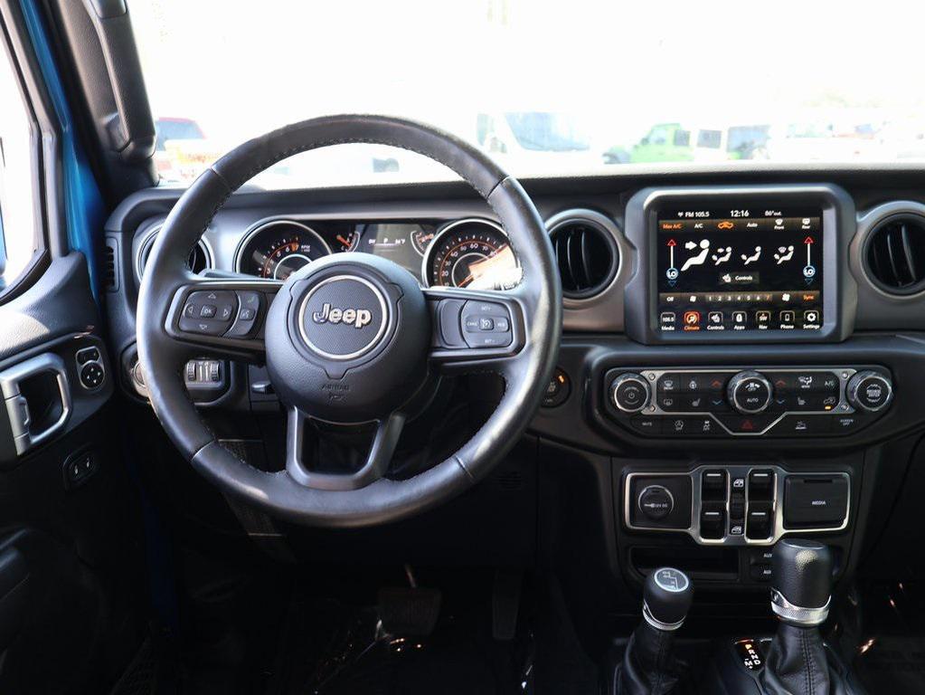 used 2022 Jeep Gladiator car, priced at $34,379